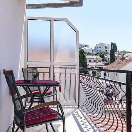 Apartmani Suki Trogir Exterior foto