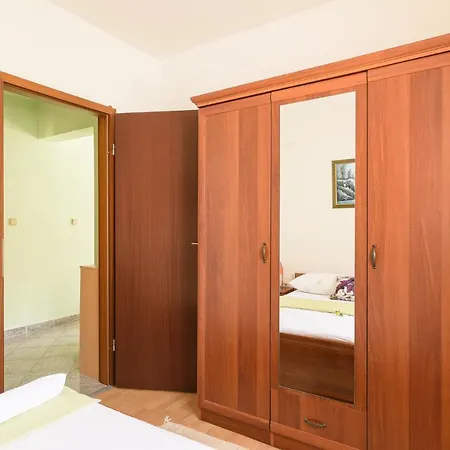 Apartmani Suki Trogir Exterior foto